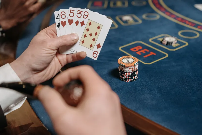 Confidence Before Competence: Why Australian Card Players Consistently Misjudge Their Own Ability