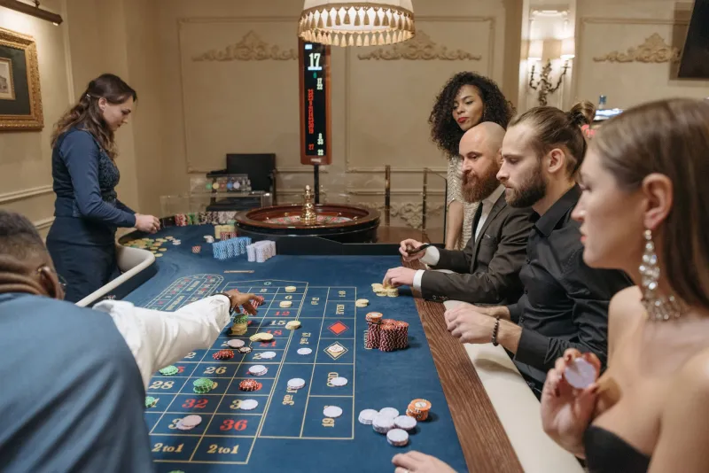 Reading the Room or Reading Yourself: The Illusion of Table Intelligence in Australian Online Casinos